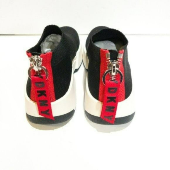 DKNY Marcel Slip-On Sneaker -9.5 - Picture 3 of 8